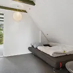 Σπίτι διακοπών Front In With Wifi Romo