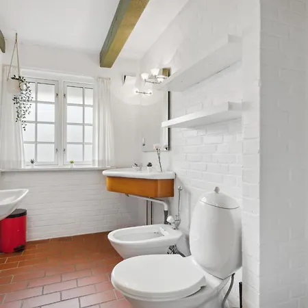 Front In With Wifi Feriehus *