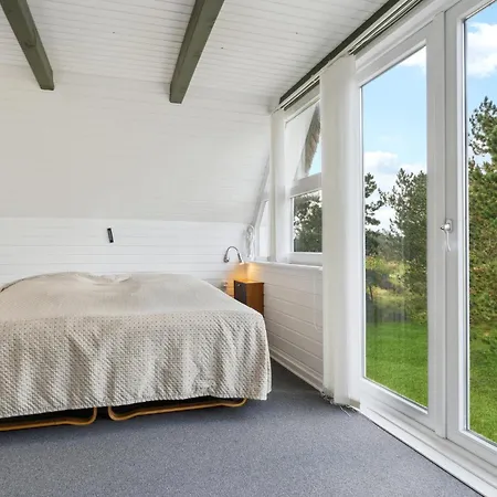 Front In Romo With Wifi Holiday home *