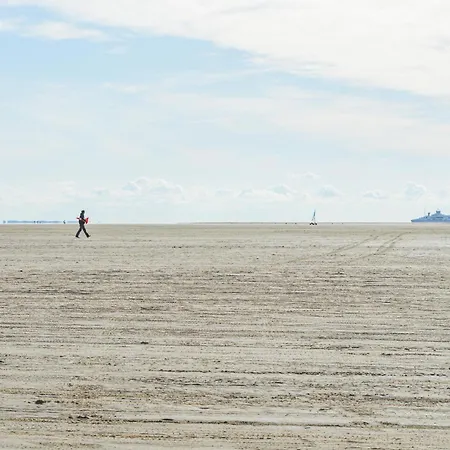 Front In Romo With Wifi Holiday home